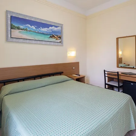 Отель Astor Victoria 3*