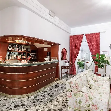 Отель Astor Victoria Форте-деи-Марми