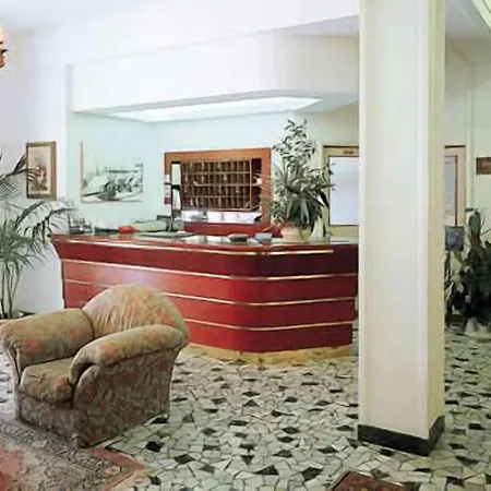 호텔 Astor Victoria 3*