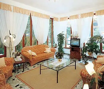 호텔 Astor Victoria 3*