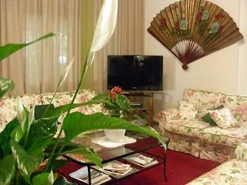 Отель Astor Victoria 3*